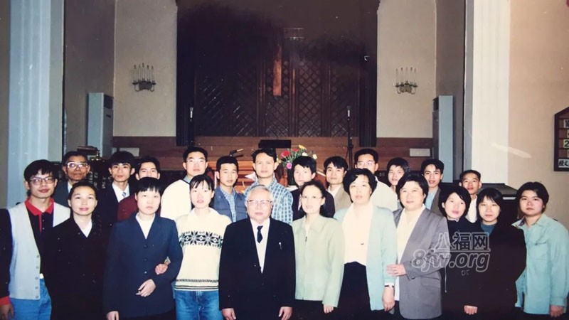 初入华东神学院时，新生参访上海景灵堂