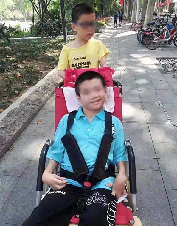 谁能听到一个脑瘫儿死前的呻吟